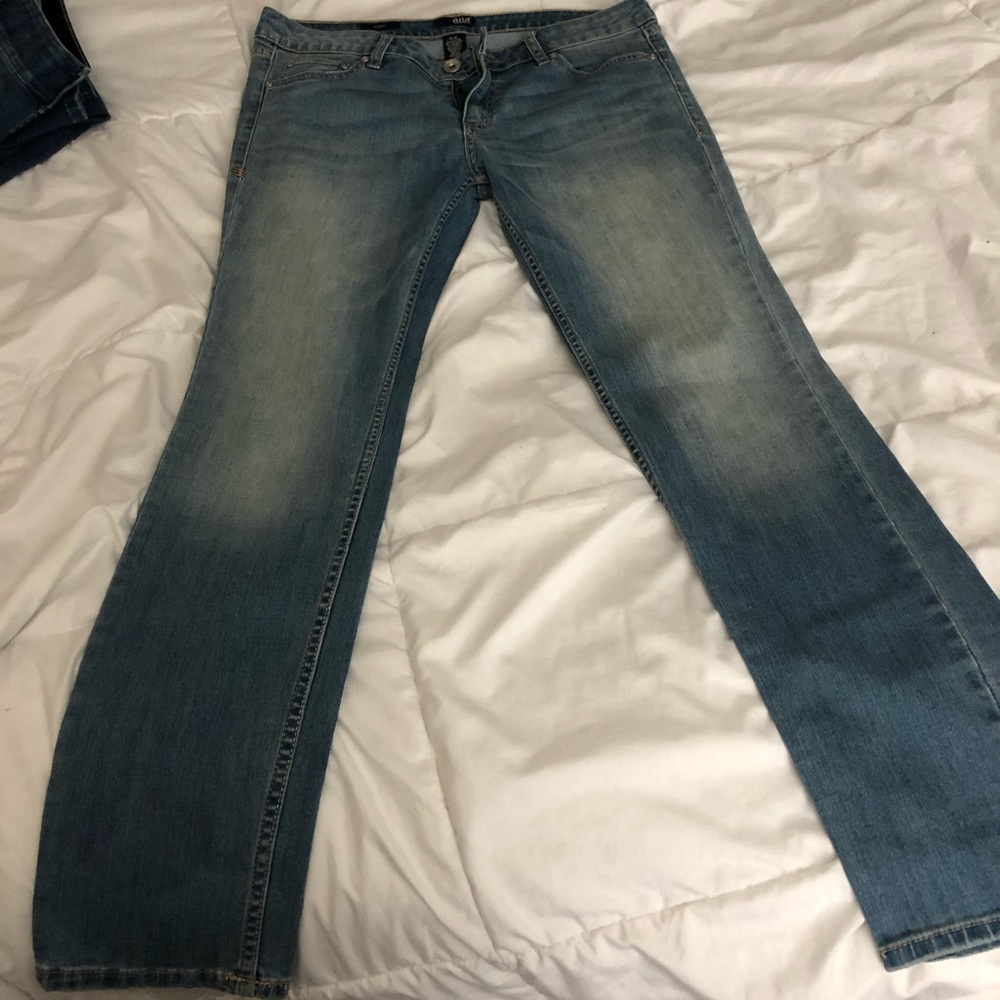 Ana Jeans